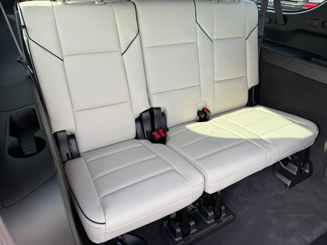 2023 Cadillac Escalade ESV Vehicle Photo in COLUMBIA, MO 65203-3903