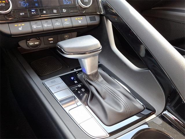 2024 Hyundai ELANTRA Vehicle Photo in New Bloomfield, PA 17068