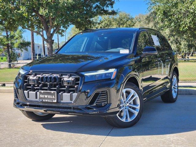 2025 Audi Q7 Vehicle Photo in HOUSTON, TX 77090