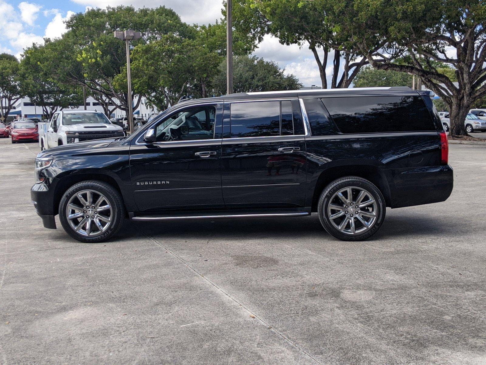 2020 Chevrolet Suburban Vehicle Photo in PEMBROKE PINES, FL 33024-6534