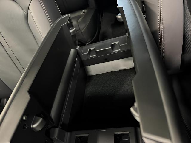 2025 Mazda CX-90 Vehicle Photo in Green Bay, WI 54304