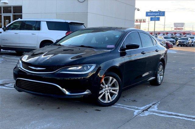 2015 Chrysler 200 Vehicle Photo in TOPEKA, KS 66609-0000