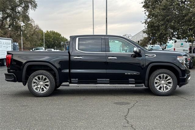 2025 GMC Sierra 1500 Vehicle Photo in ELK GROVE, CA 95757-8703