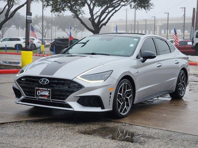 2023 Hyundai Sonata Vehicle Photo in SUGAR LAND, TX 77478-0000