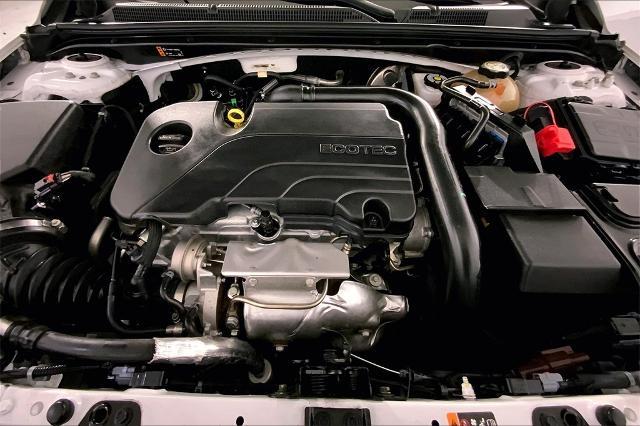 2022 Chevrolet Malibu Vehicle Photo in Lees Summit, MO 64086