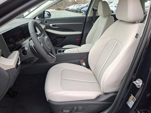 2025 Hyundai SONATA Hybrid Vehicle Photo in Harrisburg, PA 17111