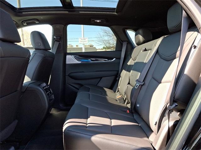 2025 Cadillac XT5 Vehicle Photo in ALLENTOWN, PA 18103-7399