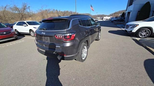 2022 Jeep Compass Vehicle Photo in Pleasant Hills, PA 15236