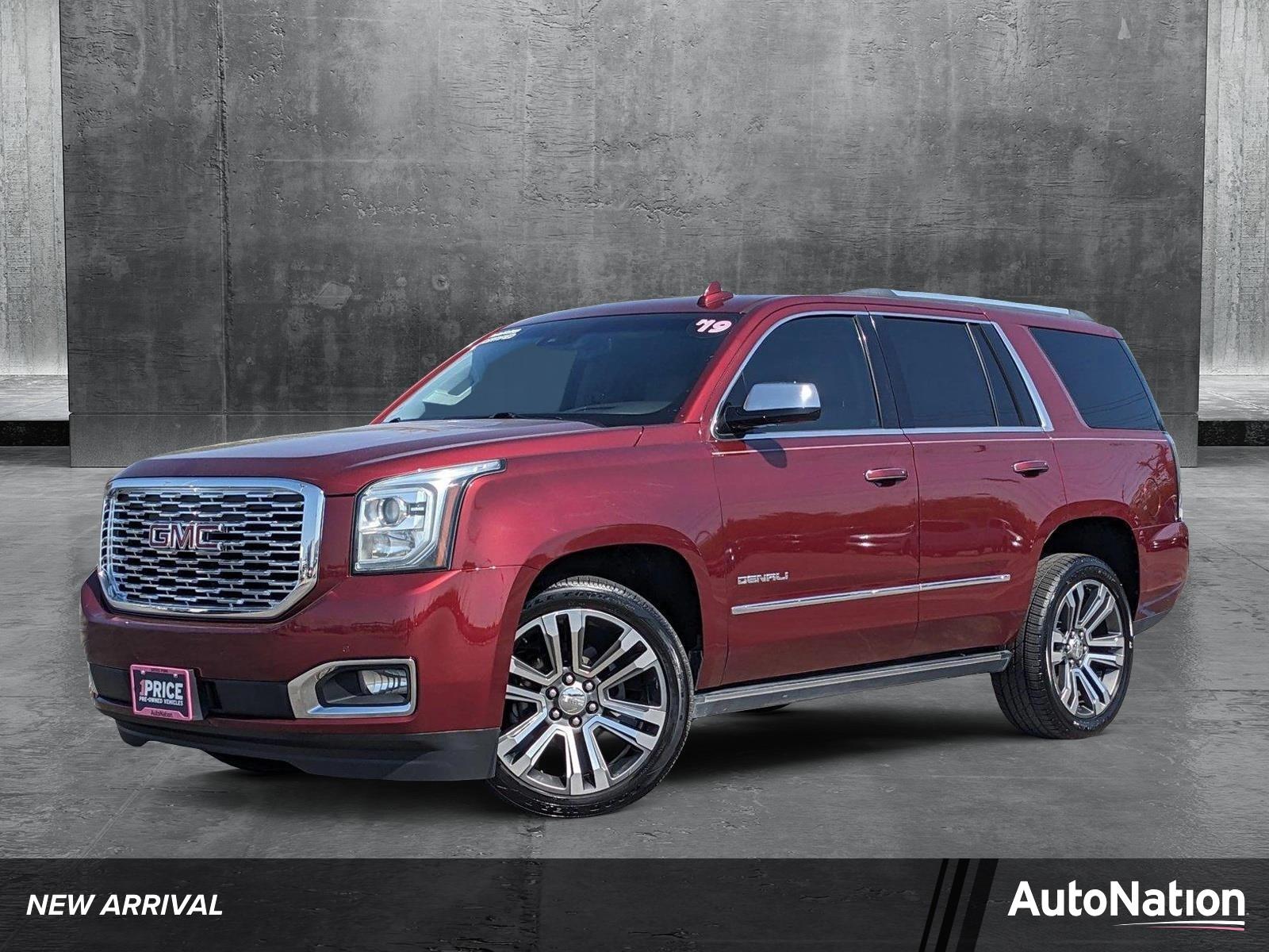 2019 GMC Yukon Vehicle Photo in HOUSTON, TX 77034-5009