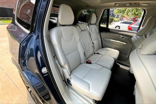 2025 Volvo XC90 Vehicle Photo in Houston, TX 77007