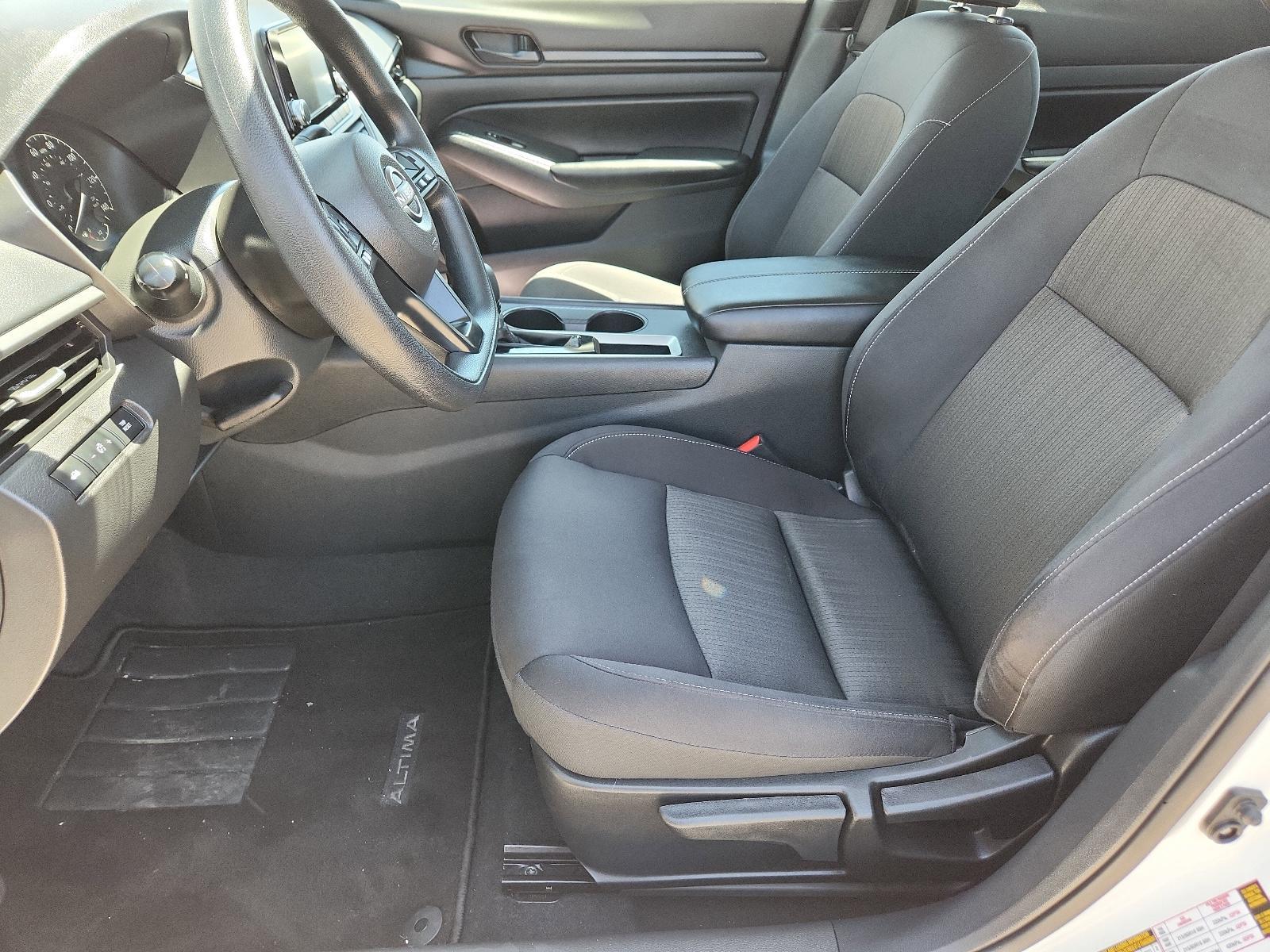 2024 Nissan Altima Vehicle Photo in Albuquerque, NM 87110