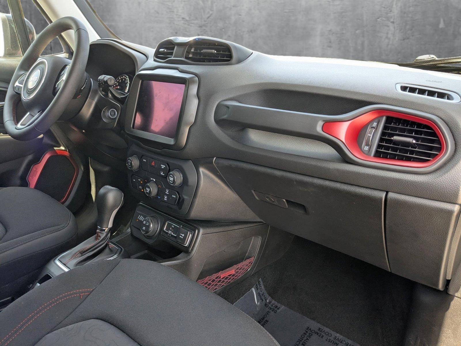 2023 Jeep Renegade Vehicle Photo in Panama City, FL 32401