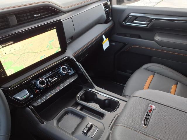 2025 GMC Sierra 2500 HD Vehicle Photo in Denton, TX 76205