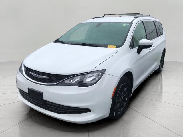 2020 Chrysler Voyager Vehicle Photo in GREEN BAY, WI 54303-3330