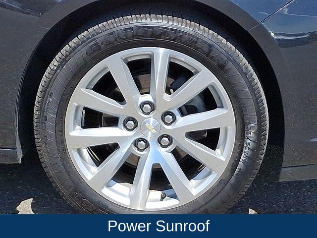 2013 Chevrolet Malibu Vehicle Photo in DANBURY, CT 06810-5034