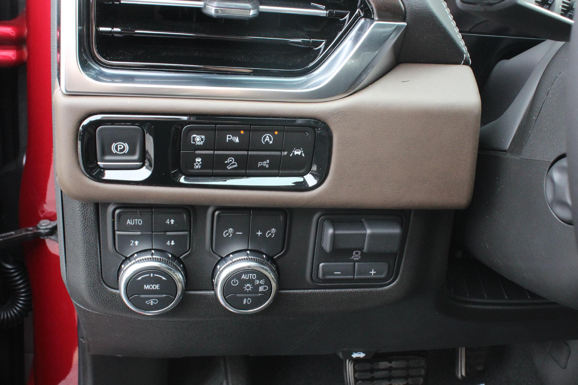 2025 GMC Yukon Vehicle Photo in AURORA, CO 80012-4011