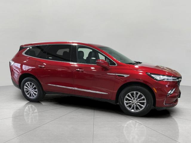 2024 Buick Enclave Vehicle Photo in GREEN BAY, WI 54303-3330