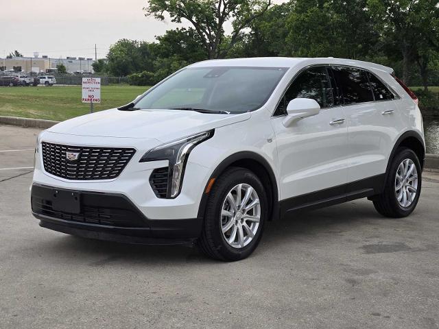 2022 Cadillac XT4 Vehicle Photo in DENTON, TX 76210-9321