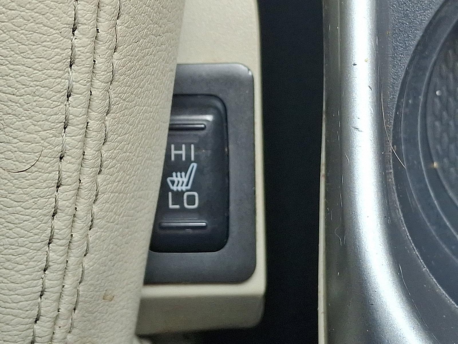 2013 Mitsubishi Outlander Vehicle Photo in Harrisburg, PA 17111