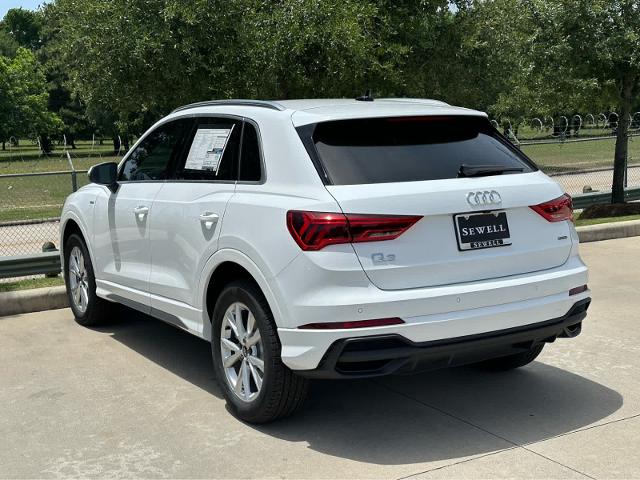2025 Audi Q3 Vehicle Photo in HOUSTON, TX 77090