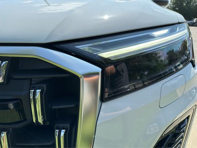2025 Audi Q7 Vehicle Photo in HOUSTON, TX 77090