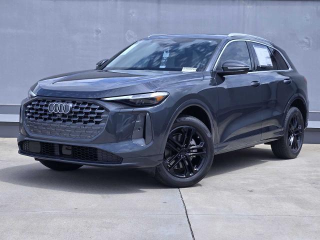 2025 Audi Q5 Vehicle Photo in SUGAR LAND, TX 77478