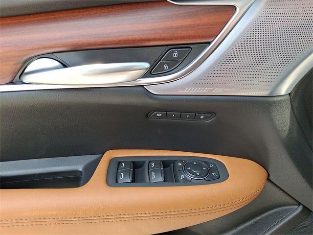 2025 Cadillac XT5 Vehicle Photo in ALLENTOWN, PA 18103-7399