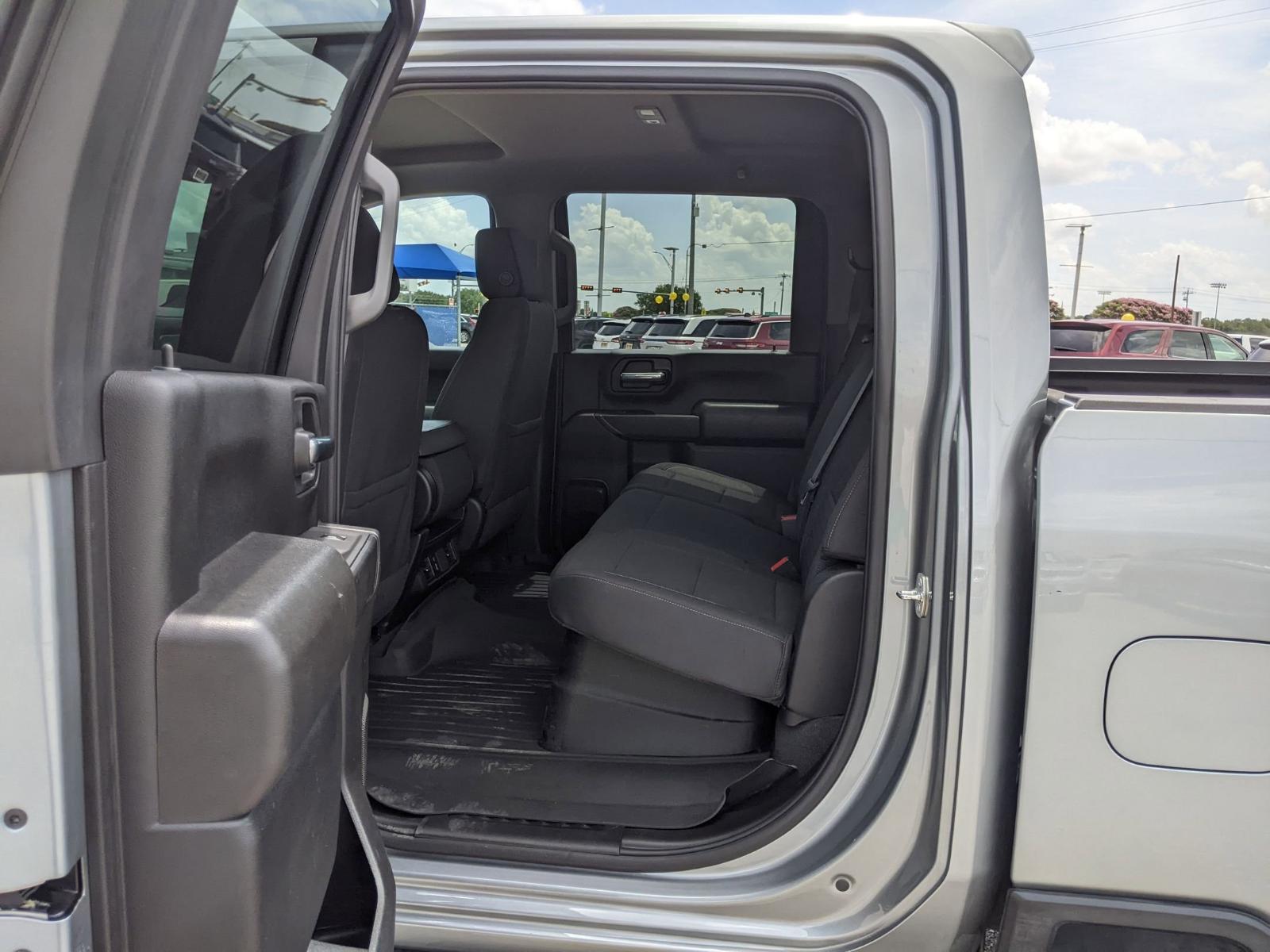 2024 Chevrolet Silverado 2500 HD Vehicle Photo in Seguin, TX 78155
