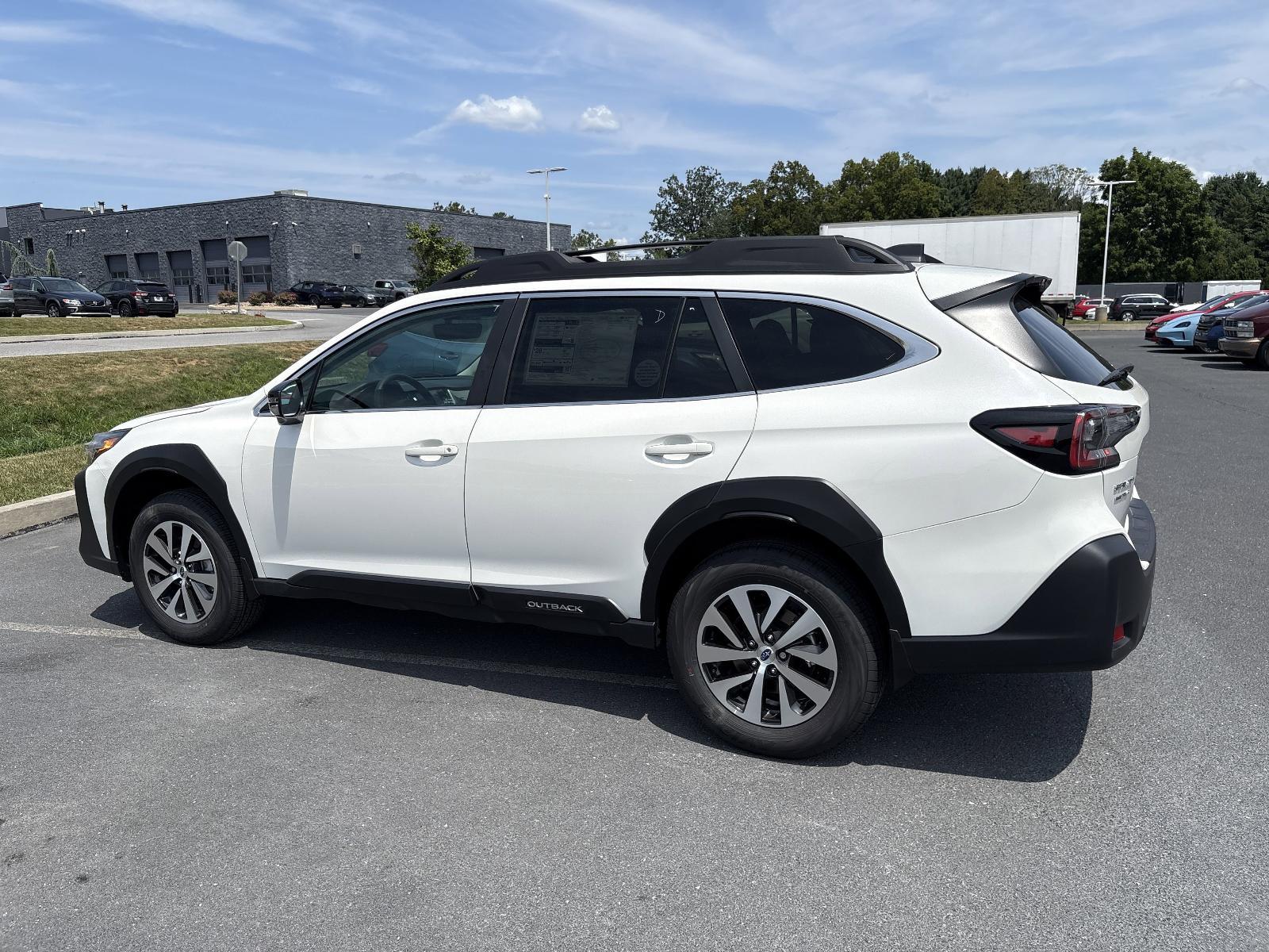 2025 Subaru Outback Vehicle Photo in Mechanicsburg, PA 17050