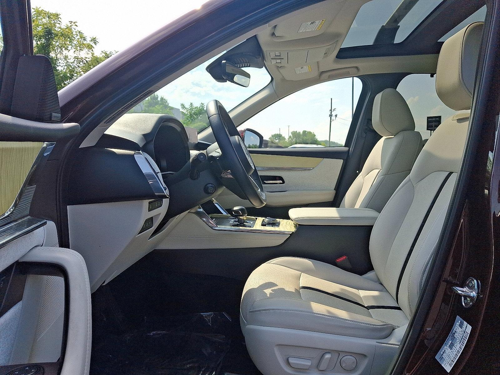 2024 Mazda CX-90 Vehicle Photo in Trevose, PA 19053