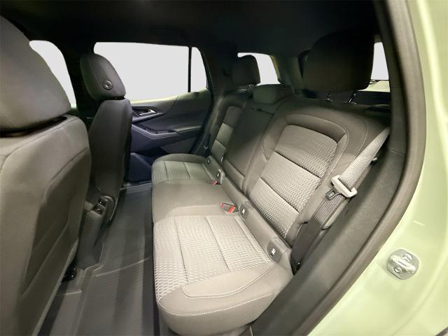 2026 Chevrolet Equinox Vehicle Photo in EVERETT, WA 98203-5662