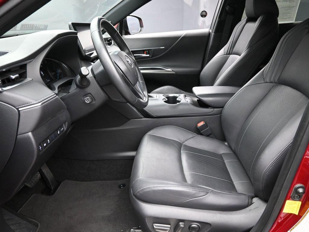 2021 Toyota Venza Vehicle Photo in Cedar Rapids, IA 52402