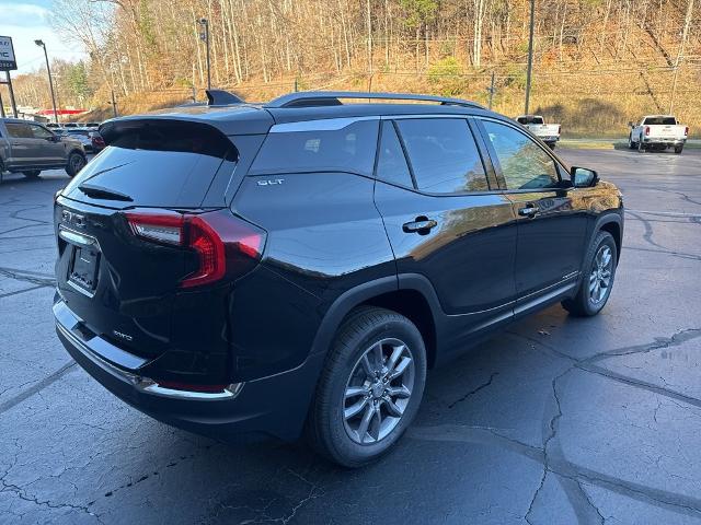 2024 GMC Terrain Vehicle Photo in MARION, NC 28752-6372