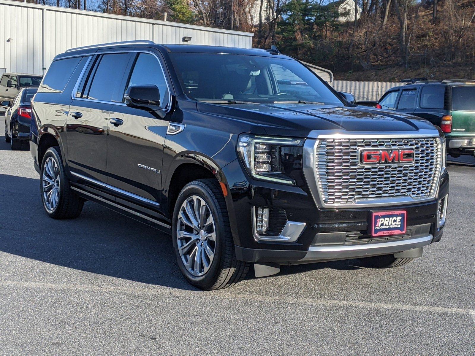 2021 GMC Yukon XL Vehicle Photo in TIMONIUM, MD 21093-2300