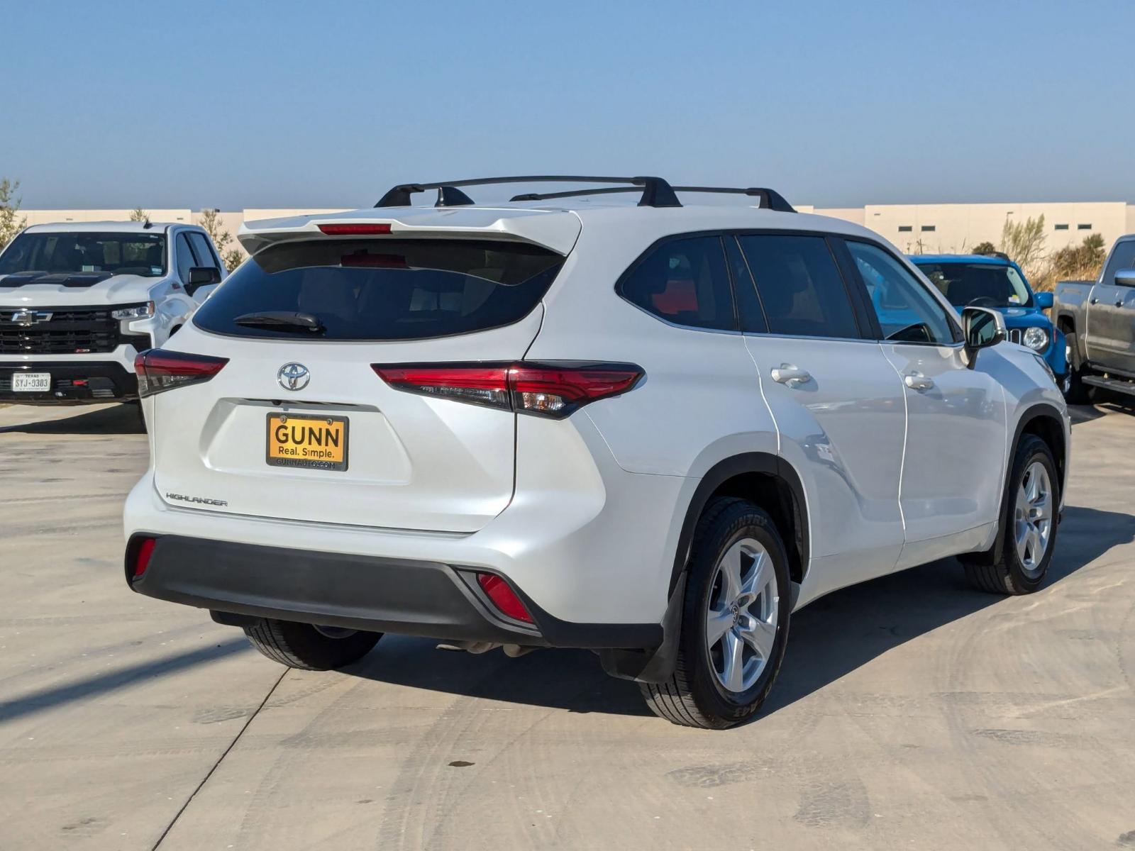 2023 Toyota Highlander Vehicle Photo in Seguin, TX 78155