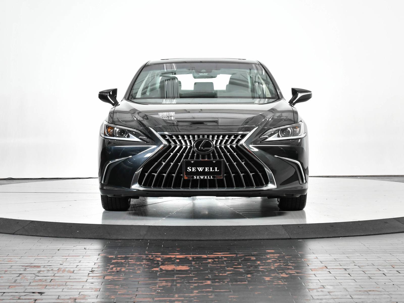 2024 Lexus ES 300h Vehicle Photo in DALLAS, TX 75235