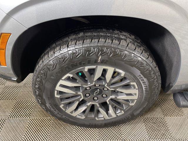 2025 Chevrolet Tahoe Vehicle Photo in PHOENIX, AZ 85014-3381
