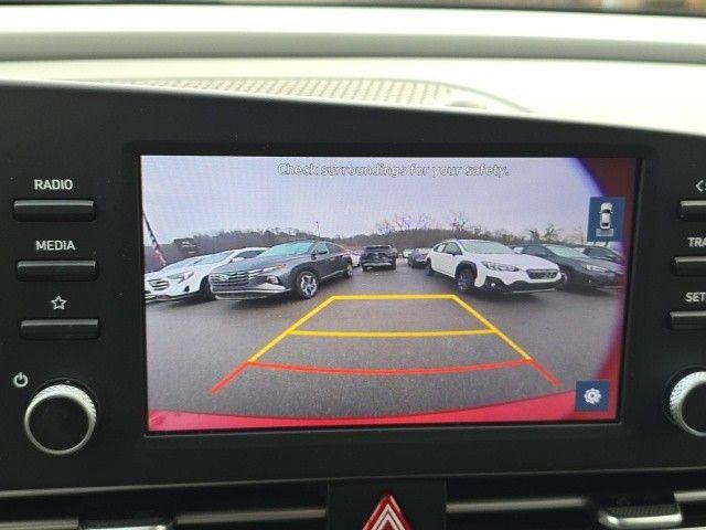 2022 Hyundai ELANTRA Vehicle Photo in Pleasant Hills, PA 15236