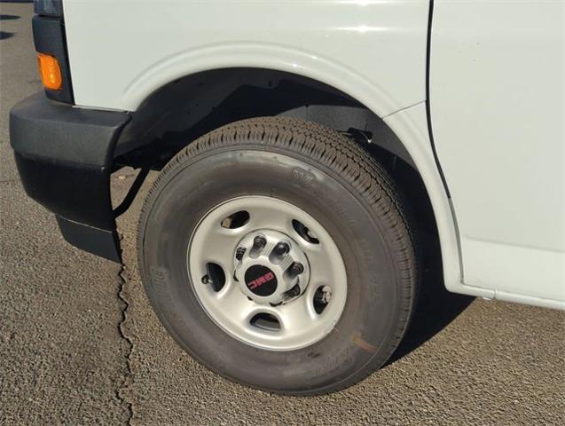 2025 GMC Savana Cargo 2500 Vehicle Photo in PASADENA, CA 91107-3803
