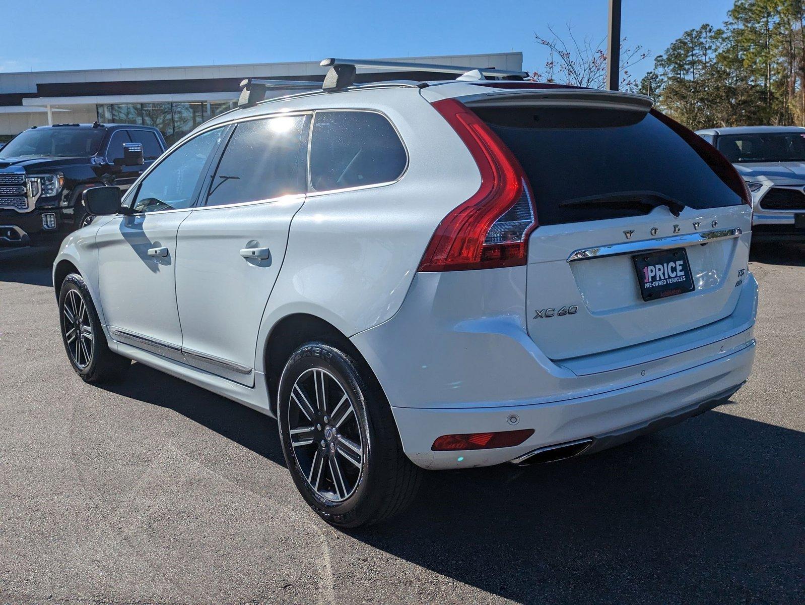 2017 Volvo XC60 Vehicle Photo in Jacksonville, FL 32244