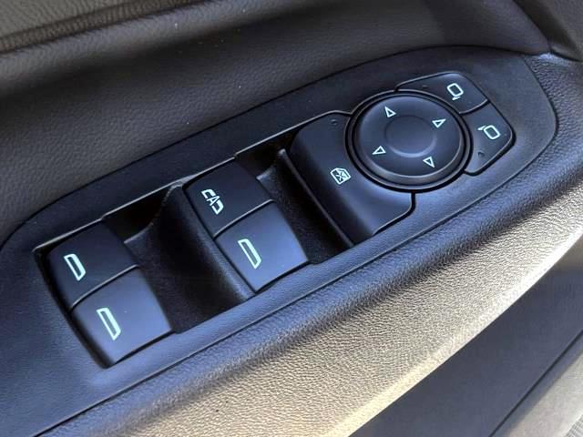 2022 Chevrolet Equinox Vehicle Photo in Roslyn, NY 11576