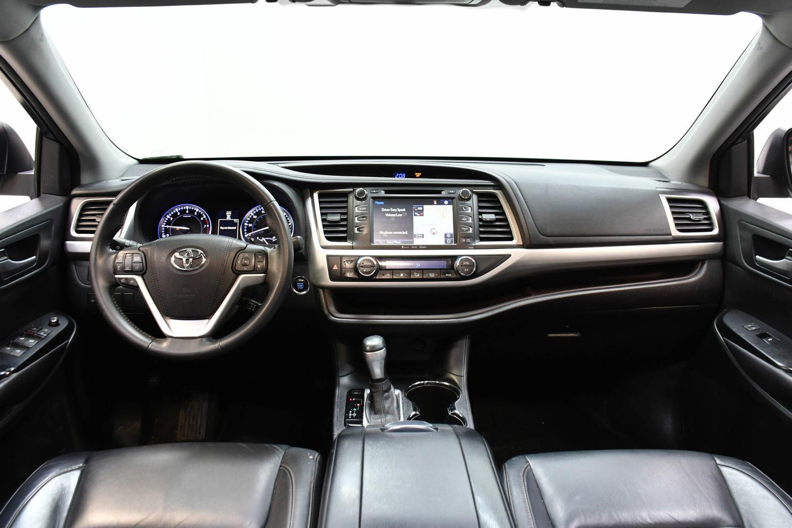 2016 Toyota Highlander Vehicle Photo in DALLAS, TX 75235