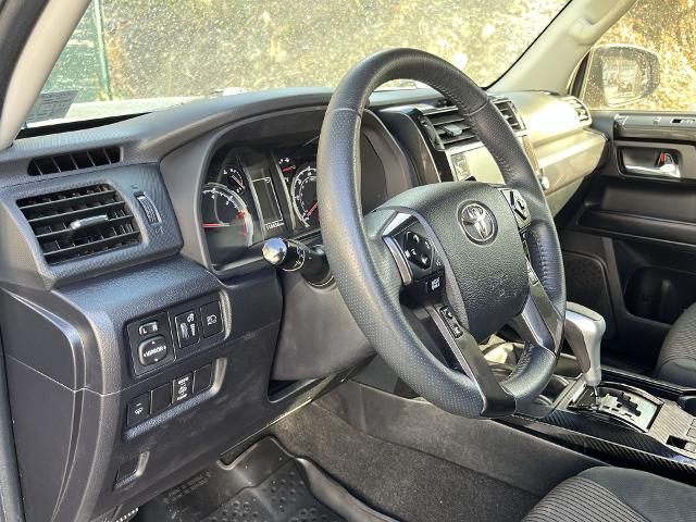 2020 Toyota 4Runner Vehicle Photo in PITTSBURGH, PA 15226-1209