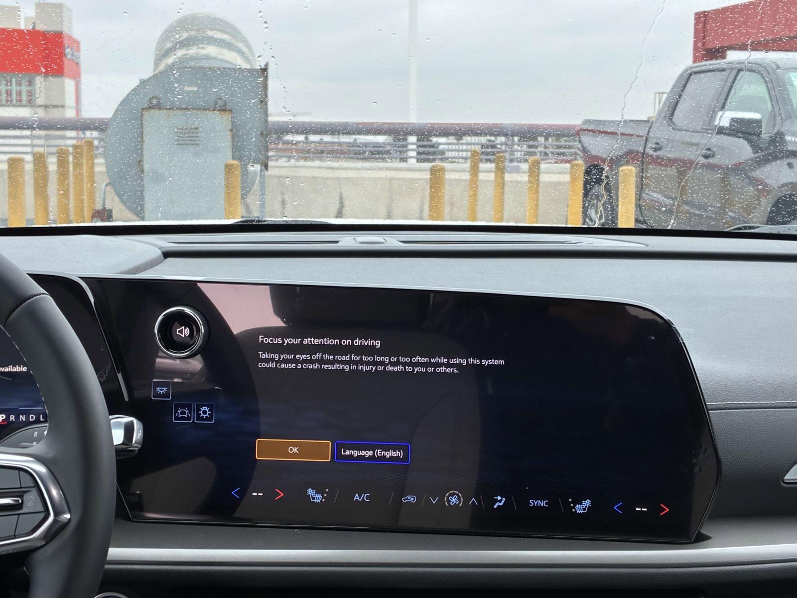 2025 Chevrolet Traverse Vehicle Photo in LOS ANGELES, CA 90007-3794