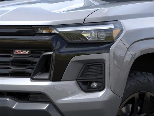 2025 Chevrolet Colorado Vehicle Photo in ENGLEWOOD, CO 80113-6708