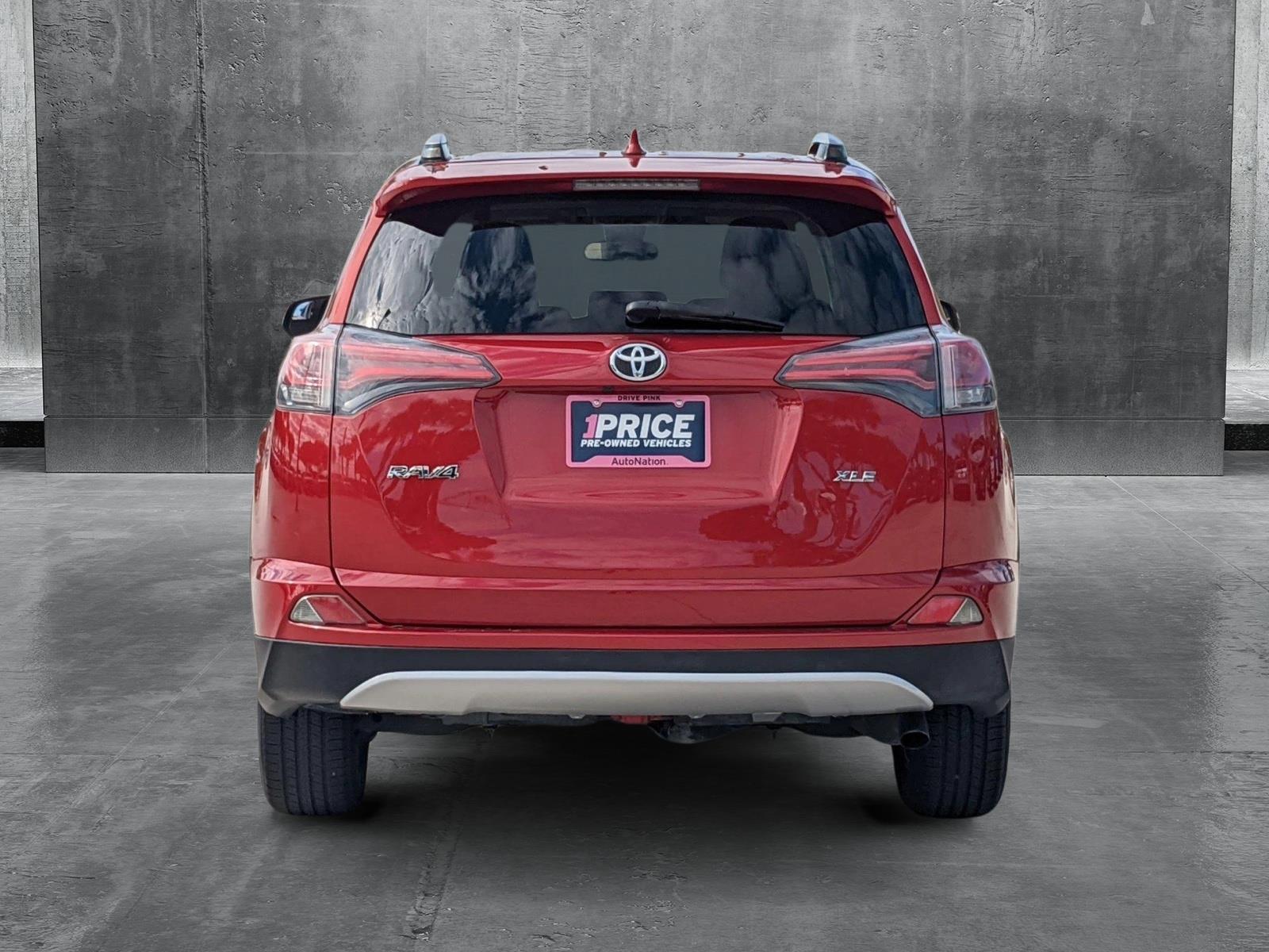 2017 Toyota RAV4 Vehicle Photo in Davie, FL 33331