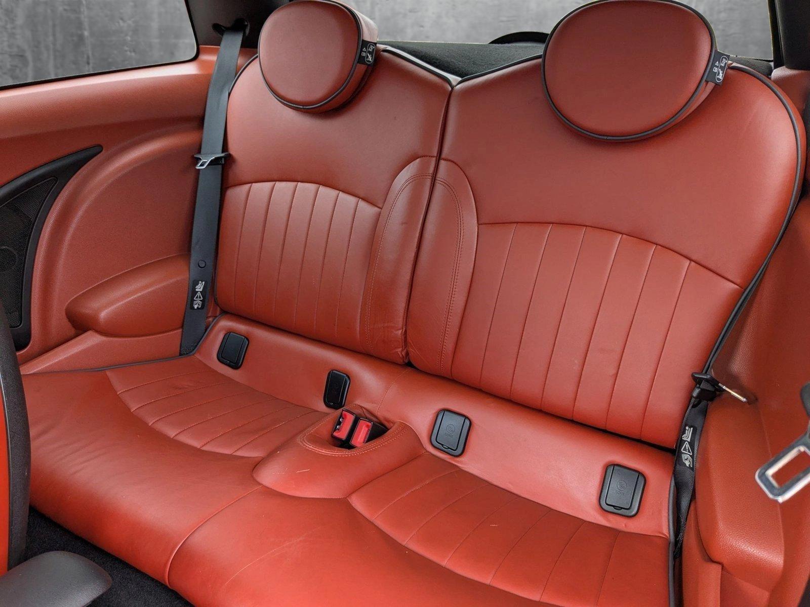 2009 MINI John Cooper Works Hardtop Vehicle Photo in Spokane Valley, WA 99212