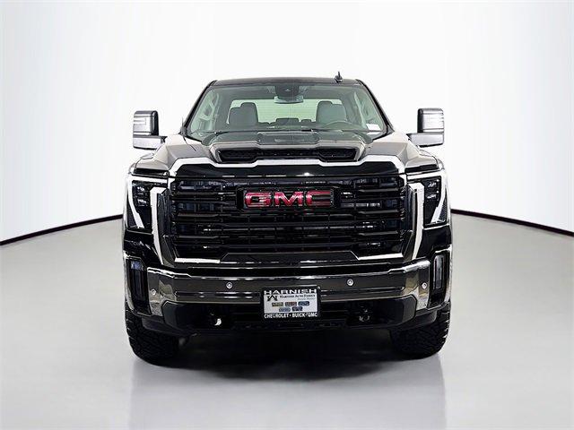 2025 GMC Sierra 2500 HD Vehicle Photo in PUYALLUP, WA 98371-4149