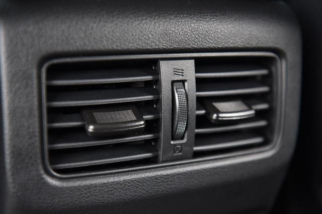 2025 Nissan Rogue Vehicle Photo in Ballwin, MO 63011