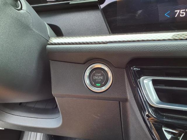2025 Chevrolet Traverse Vehicle Photo in EMPORIA, VA 23847-1235